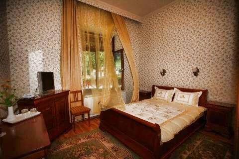 Vila Cerbul Albastru Hotell Moneasa Exteriör bild