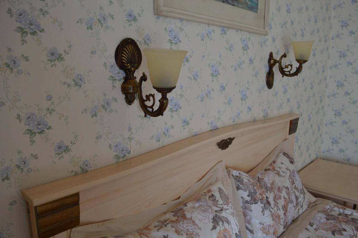 Vila Cerbul Albastru Hotell Moneasa Exteriör bild